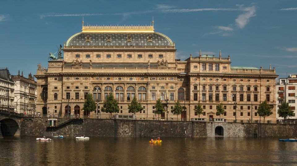 Národní divadlo ze Střeleckého ostrova